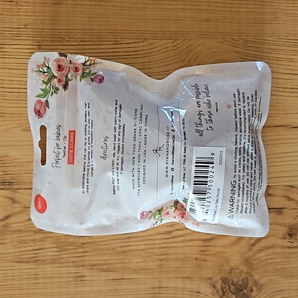 Ryan & Rose Cutie Clinks Baby Teether and Clip - Picture 2 of 5